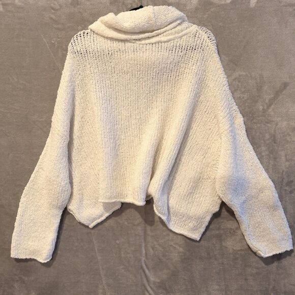 Free People BFF Oversized Cropped Ivory Womens Size M Chunky Cowl Neck Sweater - Picture 2 of 10